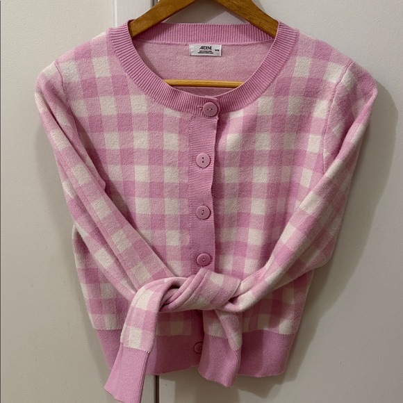 Pink and White Soft Girl Cardigan - Picture 4 of 5